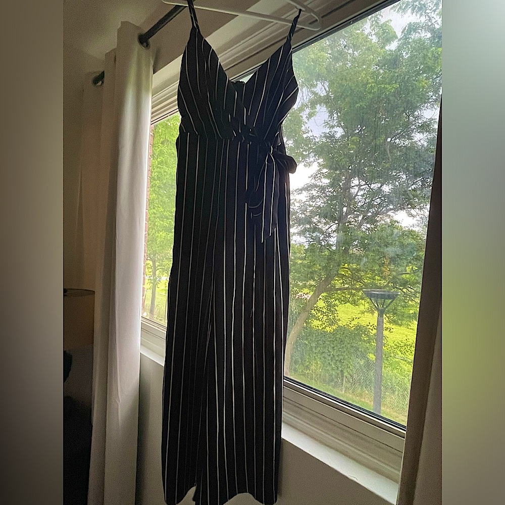NEW STRIPED ROMPER
